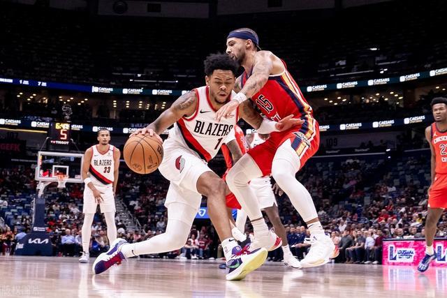 哈兰德：瓜帅对我要求非常多 但这正是我想要的