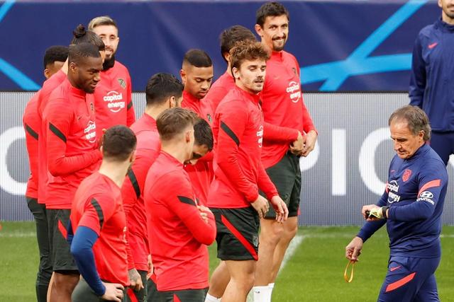 梅西入选FIFA最佳球员候选 记者：是对足球的侮辱