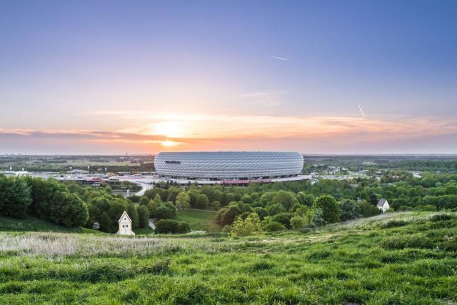 约基奇36+17+10快船险胜掘金 76人克热火3连胜