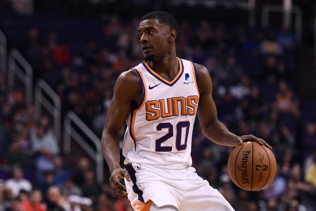 雄鹿不敌森林狼遭遇3连败 公牛送灰熊7连败